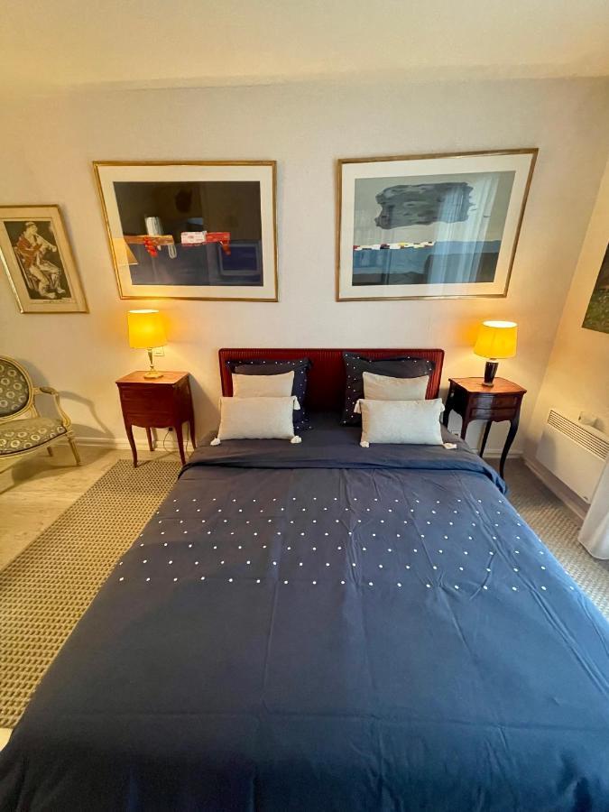 Appartement Grand T2 Plein Centre Historique Avec Ascenseur&wifi